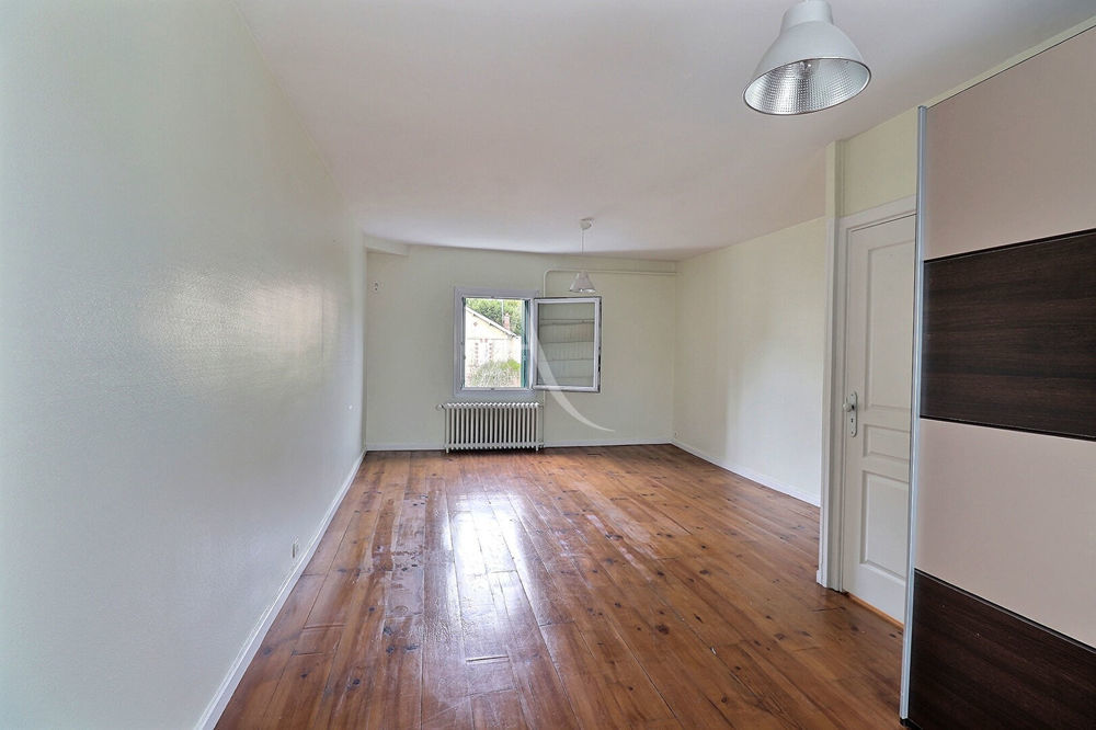 � vendre  Maison Le Mesnil-le-Roi (78600)