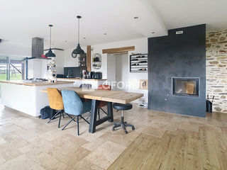  Maison � vendre 5 pi�ces 218 m�