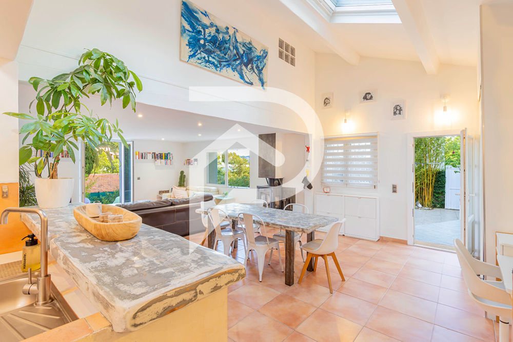 � vendre  Maison Marseille 12