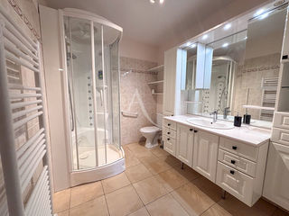  Appartement � vendre 5 pi�ces 180 m�