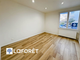  Appartement � louer 4 pi�ces 77 m�