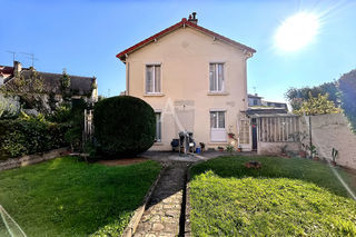  Immeuble � vendre 15 + pi�ces 334 m�