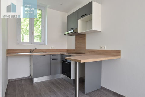   STUDIO SOLIGNAC SUR LOIRE - 1 pi�ce(s) - 23.24 m2 Appartement - 1 pi�ce(s) - 23 m�