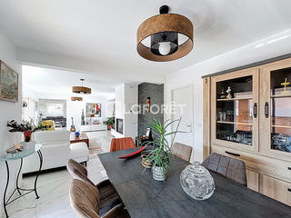  Maison � vendre 6 pi�ces 166 m�