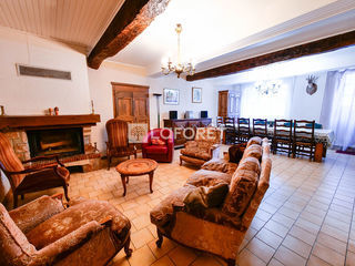  Appartement � vendre 8 pi�ces 298 m�