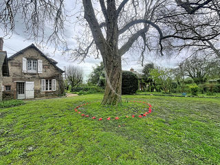  Maison � vendre 8 pi�ces 218 m�