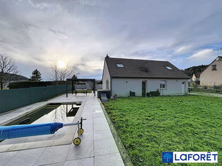  Maison � vendre 10 pi�ces 145 m�