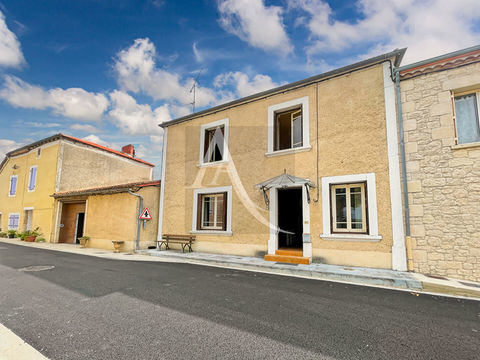   Maison de village avec grand garage de 105 m2 et d�pendances de jardin Maison - 5 pi�ce(s) - 108 m�