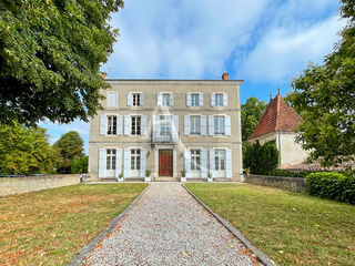  Maison � vendre 11 pi�ces 437 m�