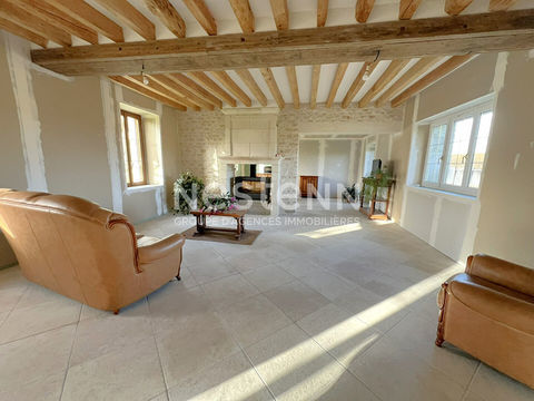   Ensemble immobilier avec fermette et b�timents sur 2,6 hectares � VAL-FOUZON (INDRE 36) Maison - 9 pi�ce(s) - 197 m�