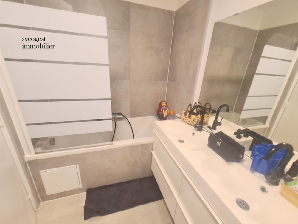 � vendre  Appartement Les Lilas (93260)