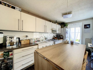  Immeuble � vendre 13 pi�ces 280 m�