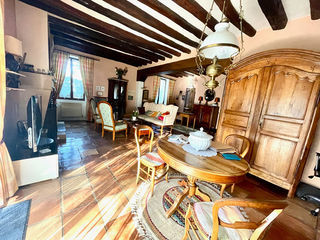  Immeuble � vendre 10 pi�ces 331 m�