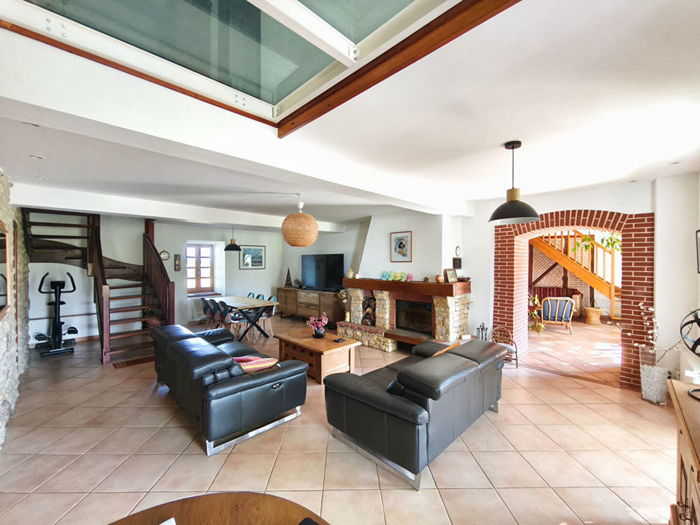 � vendre  Villa Varilhes (09120)