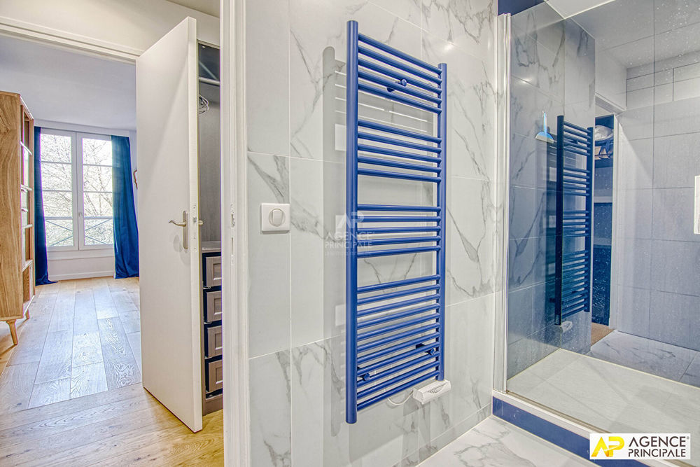 � vendre  Appartement Versailles (78000)