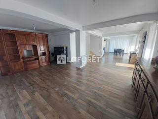  Maison � vendre 8 pi�ces 215 m�