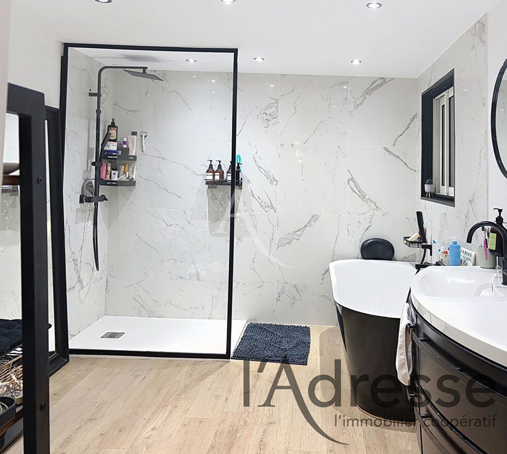 � vendre  Maison Mandelieu-la-Napoule (06210)