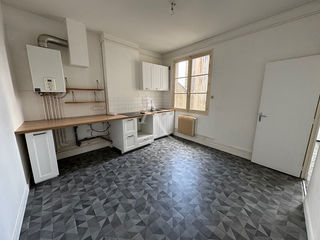  Appartement � louer 3 pi�ces 99 m�