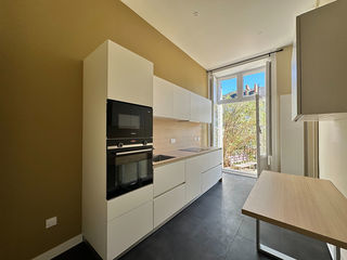  Appartement � louer 4 pi�ces 155 m�