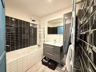  Appartement � vendre 3 pi�ces 77 m�