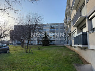  Parking / Garage � vendre 