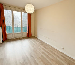  Appartement � louer 4 pi�ces 70 m�