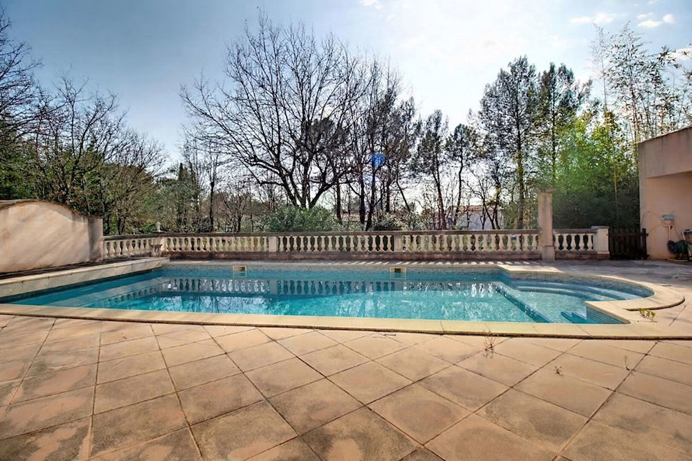 � vendre  Maison Trans-en-Provence (83720)