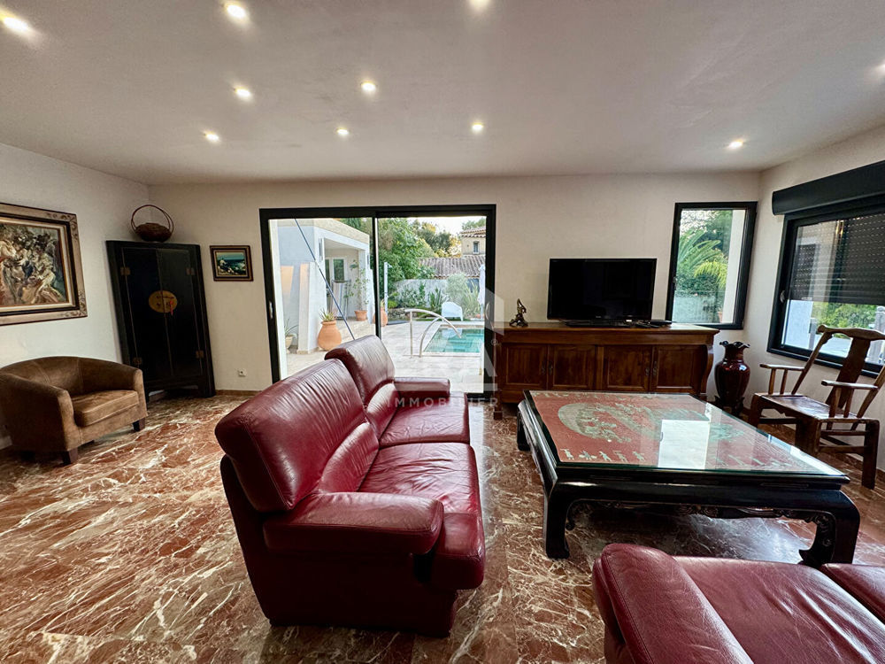 � vendre  Maison Ceyreste (13600)