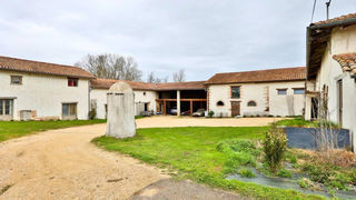  Maison � vendre 15 + pi�ces 465 m�