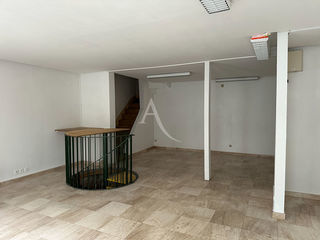  Immeuble � vendre 3 pi�ces 139 m�