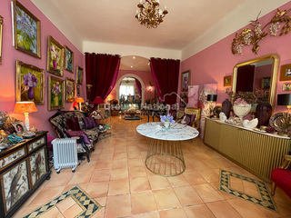  Maison � vendre 9 pi�ces 350 m�