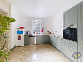  Maison � vendre 5 pi�ces 160 m�