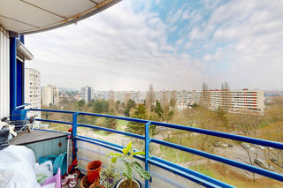  Appartement � vendre 4 pi�ces 77 m�