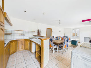  Maison � vendre 10 pi�ces 180 m�