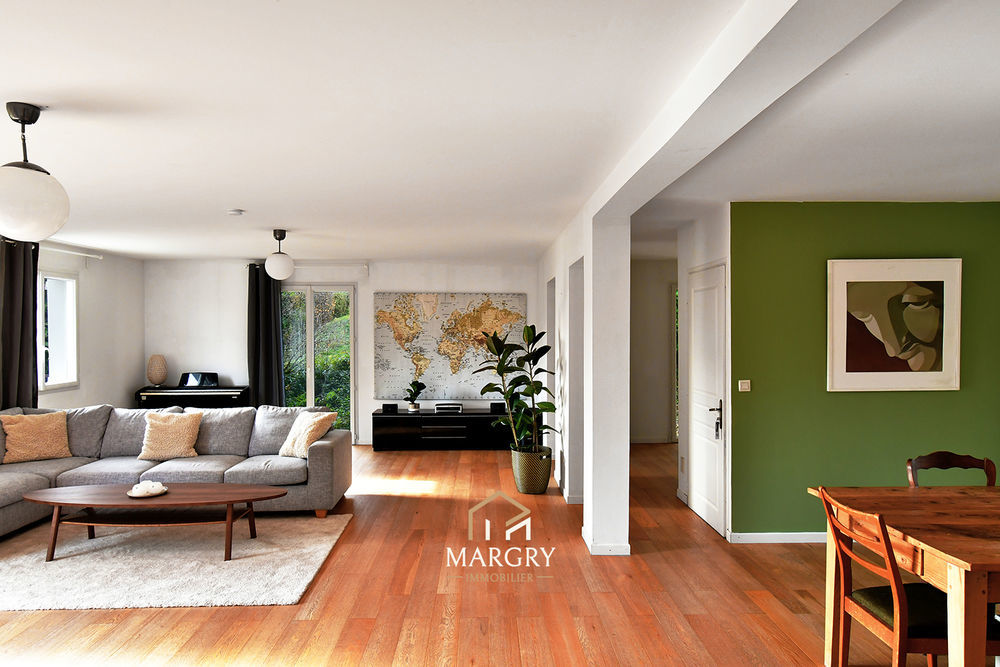 � vendre  Maison Gex (01170)