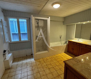  Appartement � louer 3 pi�ces 98 m�