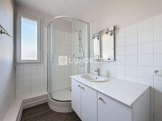  Appartement � louer 5 pi�ces 101 m�