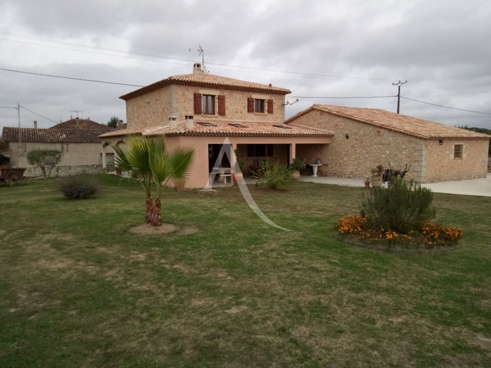 L'ADRESSE ENTREDEUXMERS Maison 5 pièce(s) 150 m² SavignacdeDuras