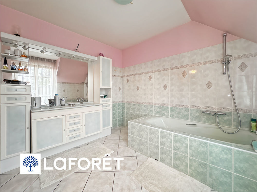 � vendre  Maison Sainte-Genevi�ve-des-Bois (91700)