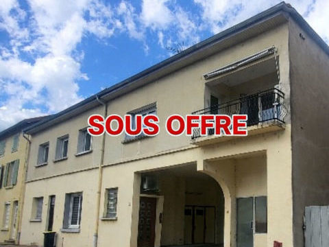   Ensemble immobilier atypique � fort potentiel 350 m� + hangar 240 m� Maison - 4 pi�ce(s) - 350 m�