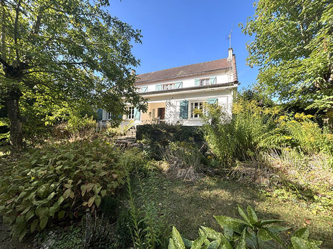   Maison sur sous-sol Maison - 9 pi�ce(s) - 200 m�