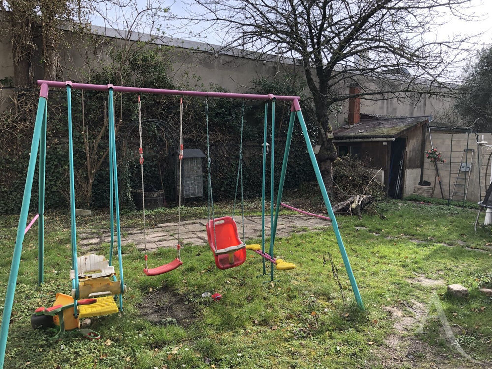 � vendre  Maison Romainville (93230)