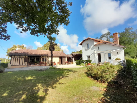   Maison de village Maison - 8 pi�ce(s) - 163 m�