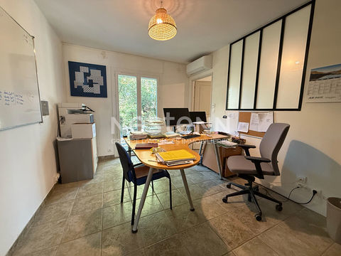 TALENCE FORUM aux pieds du tram 1000 33400 Talence