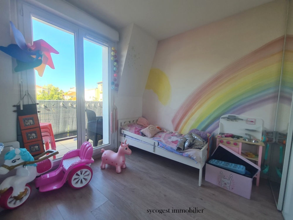 � vendre  Appartement Les Lilas (93260)