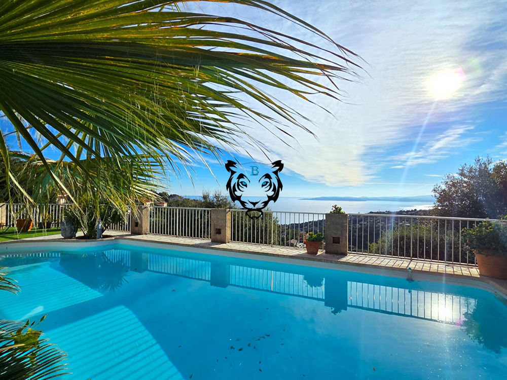 � vendre  Maison Les Issambres (83380)