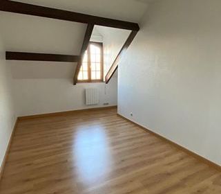  Appartement � louer 3 pi�ces 79 m�