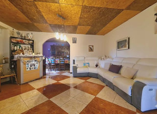  Maison � vendre 8 pi�ces 210 m�