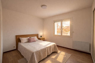  Immeuble � vendre 10 pi�ces 274 m�