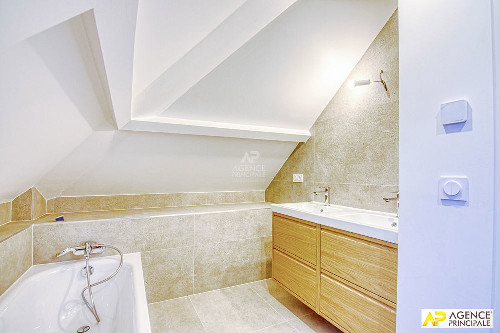 � vendre  Maison Versailles (78000)